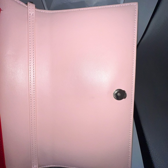 LOUBOUTIN
Pink Stud Paloma Clutch - Picture 9 of 16